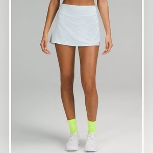 LULULEMON Pace Rival MR Skirt Skort Powder Blue Sz 6 NWOT